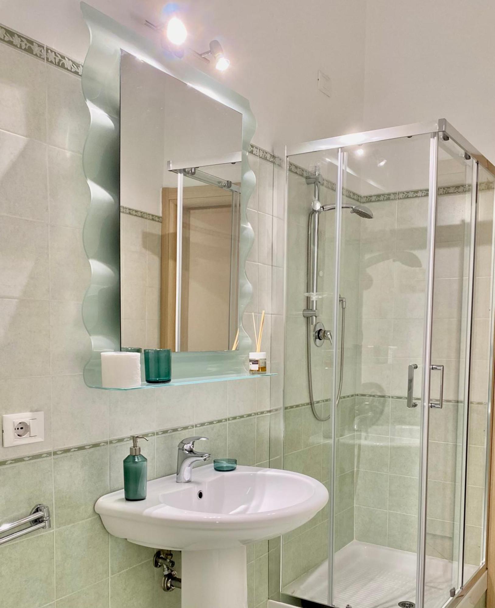 Cinqueterre Casa Simon La Spezia Apartment ภายนอก รูปภาพ